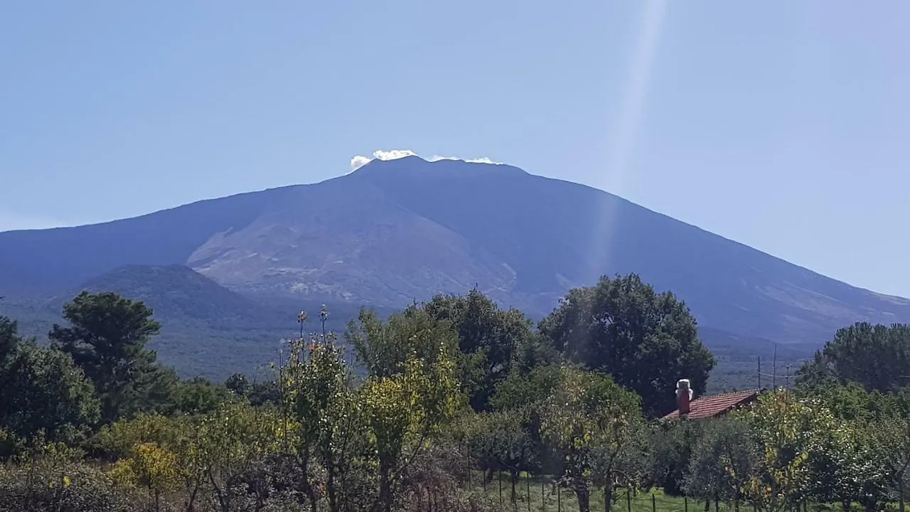 Holiday home Etna, Salvia E Rosmarino Villa Maletto